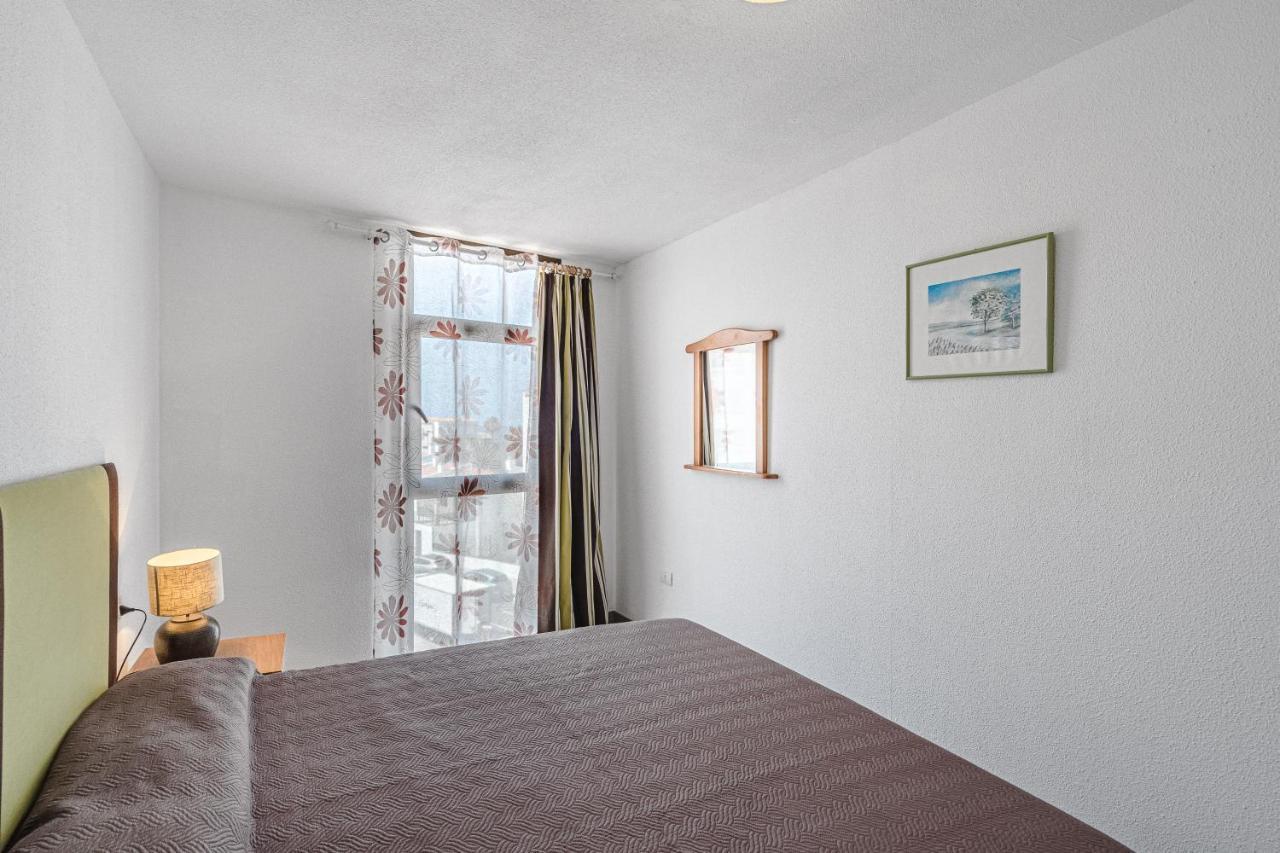 Family Apartment With 3 Bedrooms And Balcony Near Los Gigantes And Ocean Puerto de Santiago  Dış mekan fotoğraf