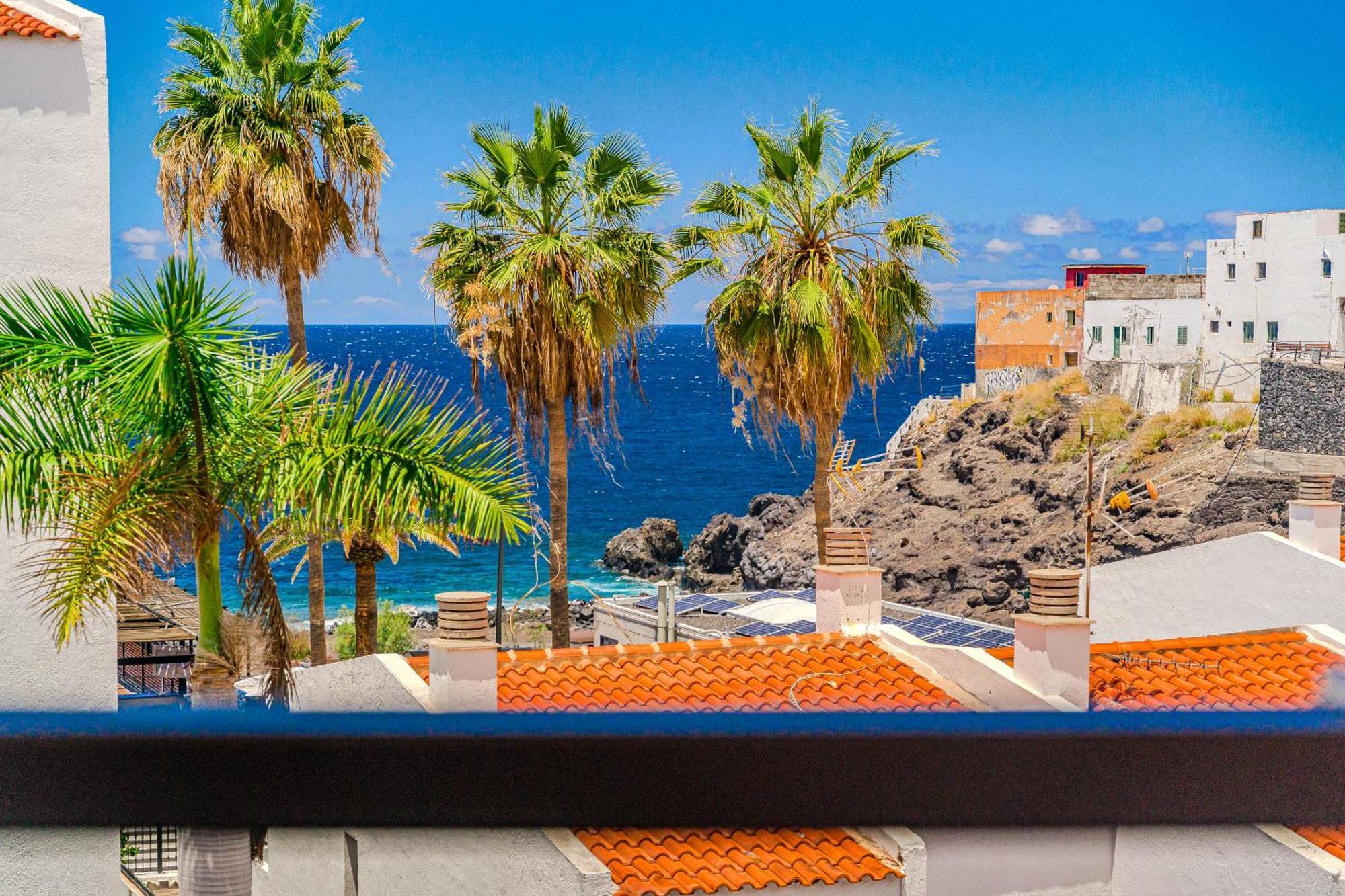 Family Apartment With 3 Bedrooms And Balcony Near Los Gigantes And Ocean Puerto de Santiago  Dış mekan fotoğraf