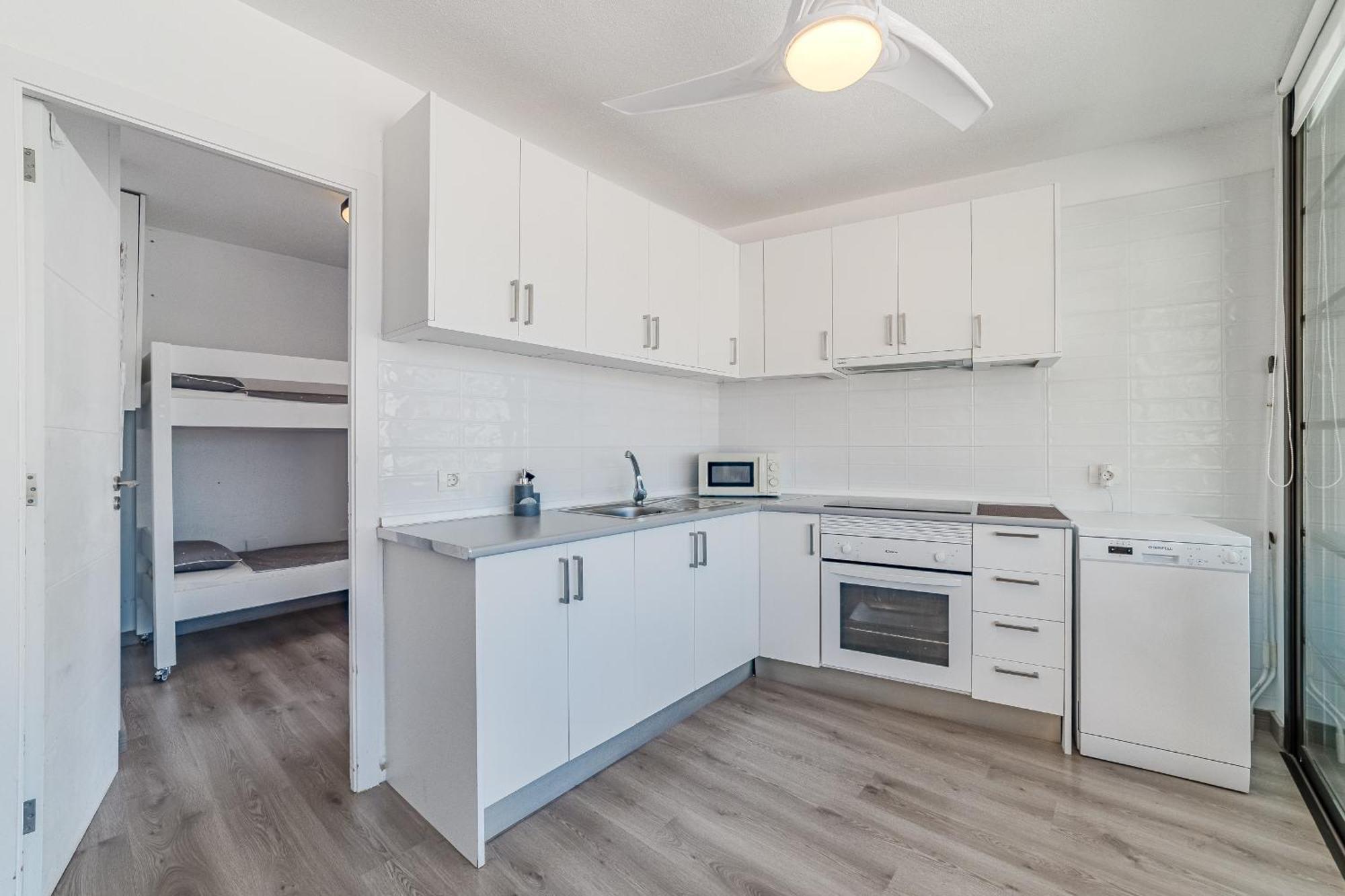 Family Apartment With 3 Bedrooms And Balcony Near Los Gigantes And Ocean Puerto de Santiago  Dış mekan fotoğraf