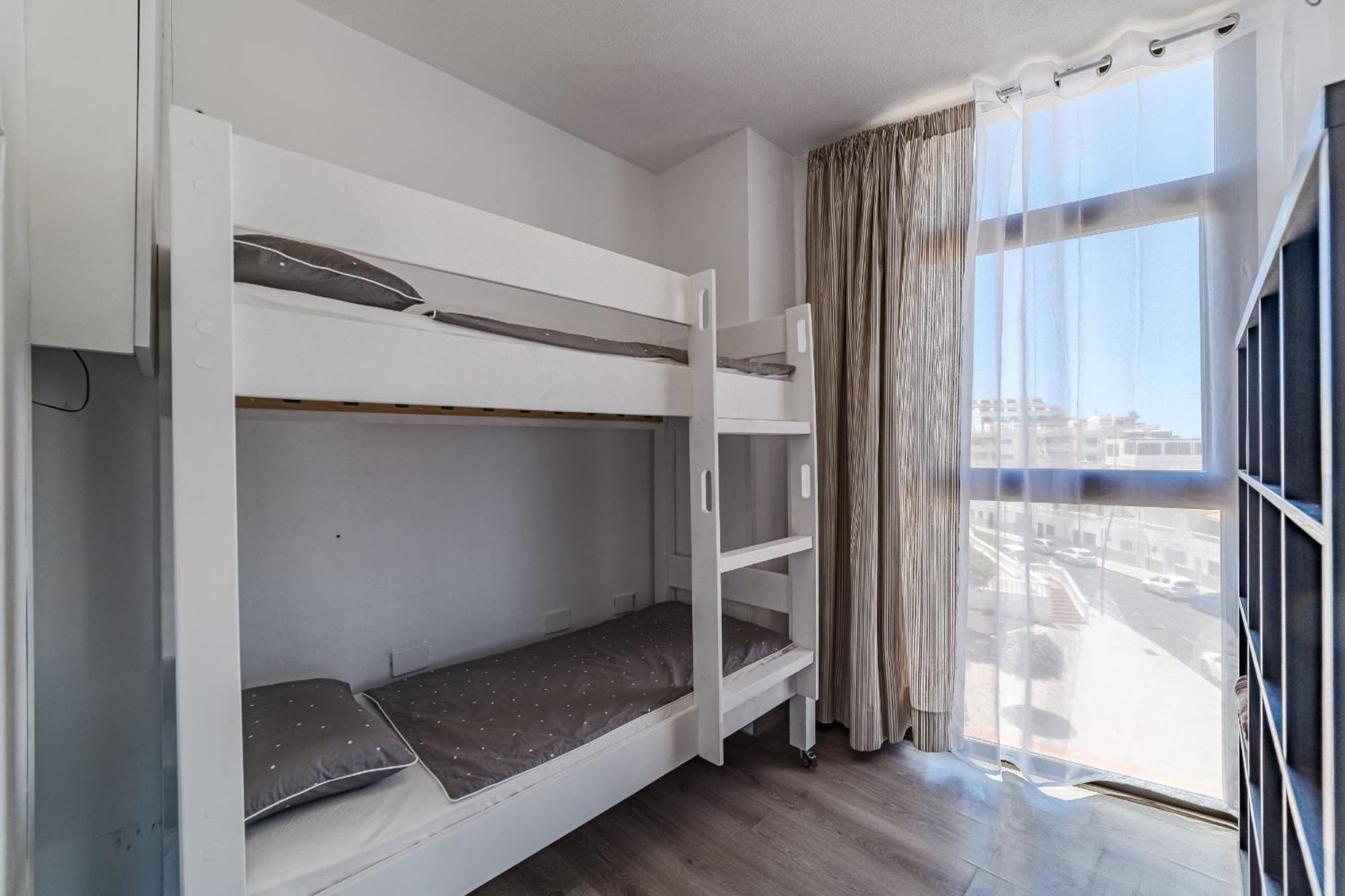 Family Apartment With 3 Bedrooms And Balcony Near Los Gigantes And Ocean Puerto de Santiago  Dış mekan fotoğraf